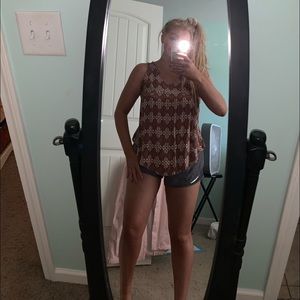 ⭐️patterned tank top⭐️